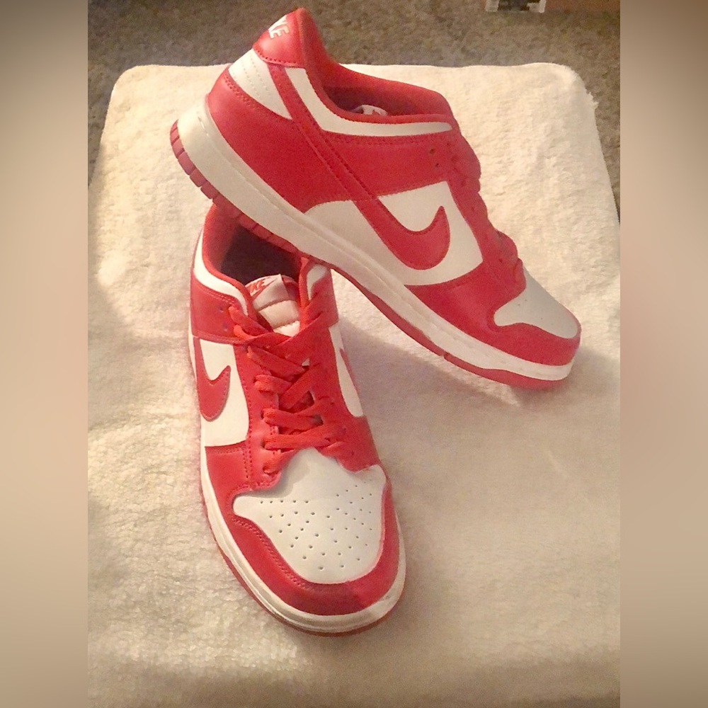 😍 NIKE Dunk Low Retro SP 'St. John's' CU1727-100